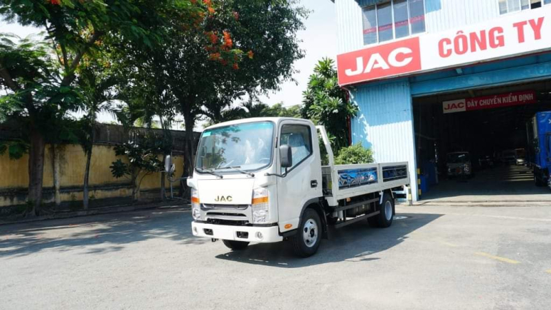 JAC N350S MÁY CUMMINS THÙNG LỬNG - 3800 KG 2023